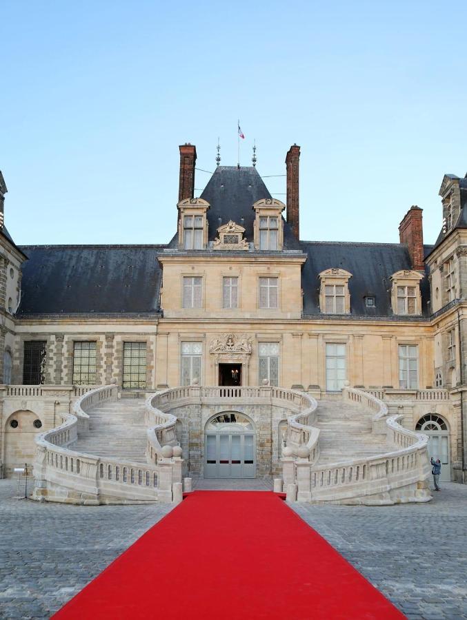 Le Denecourt - à deux pas de la Gare et de la Forêt de Fontainebleau Avon Esterno foto